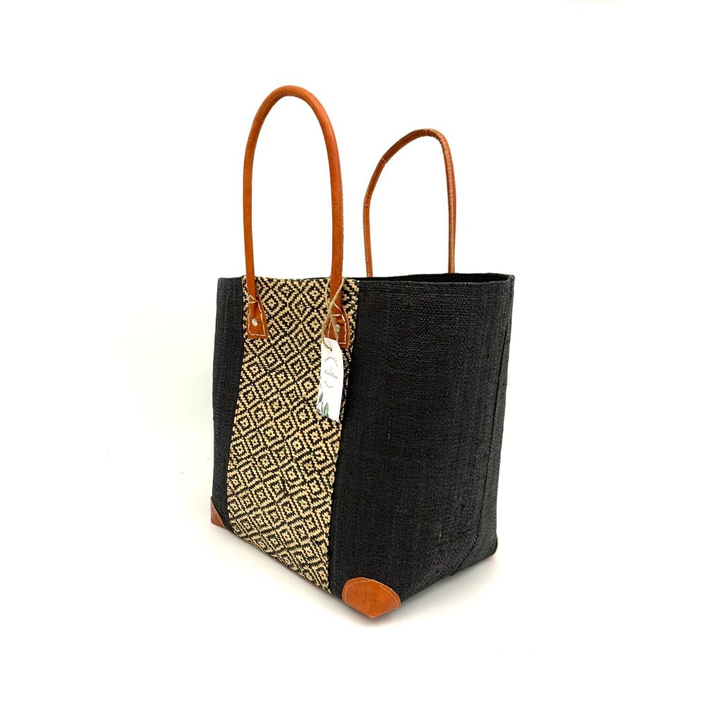 Handmade black raffia women's classy handbag with boho design,pockets & leather handle. Made in  Madagascar with love