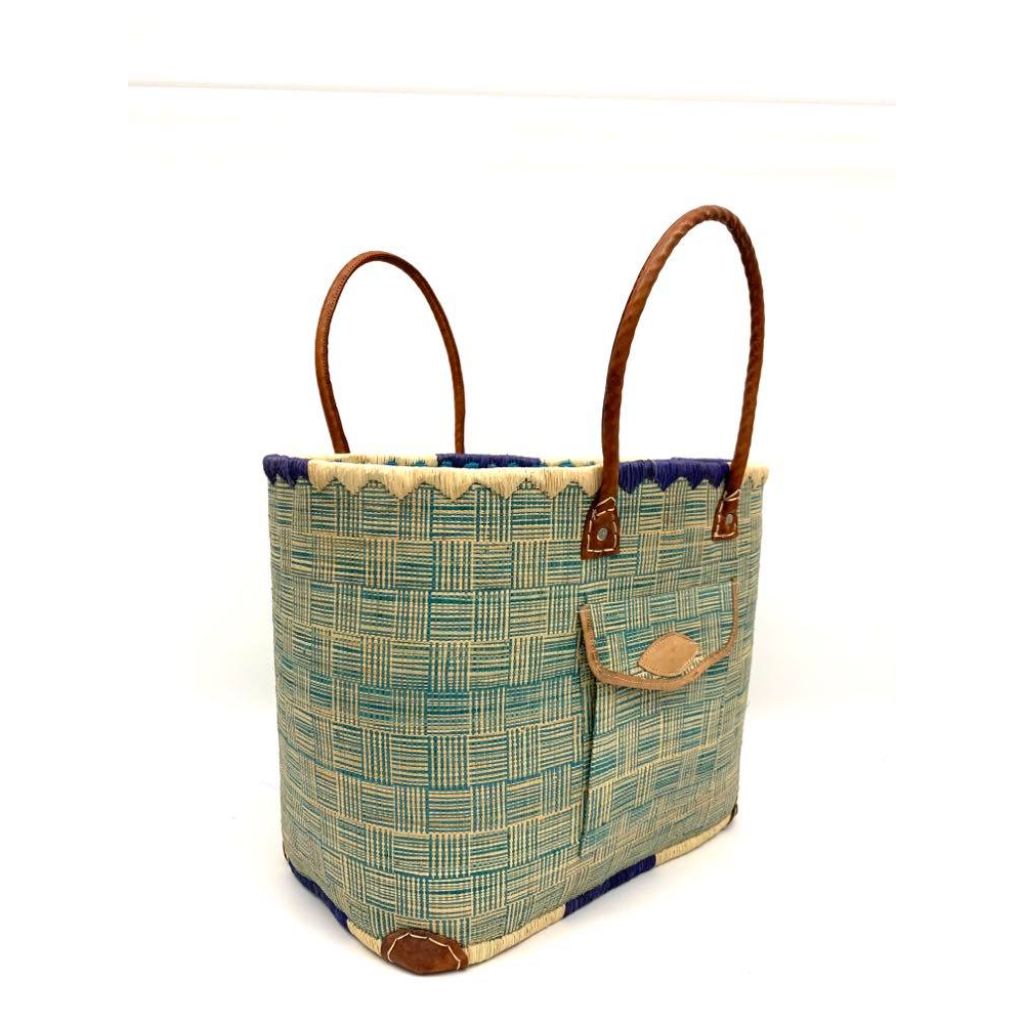 Handmade blue raffia women's classy handbag with outside and inside pockets & leather handle. Made with love in Madagascar